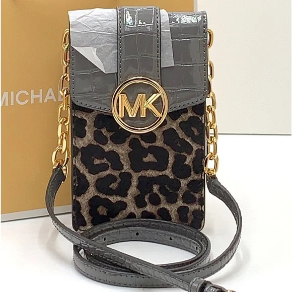 Brand New with Tag
Michael Kors Carmen Small NS Phone XBODY HairCalf Grey Multi - Picture 2 of 16